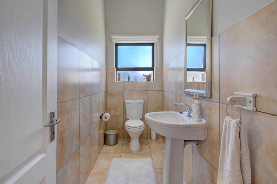 4 Bedroom Property for Sale in St Francis Links Eastern Cape